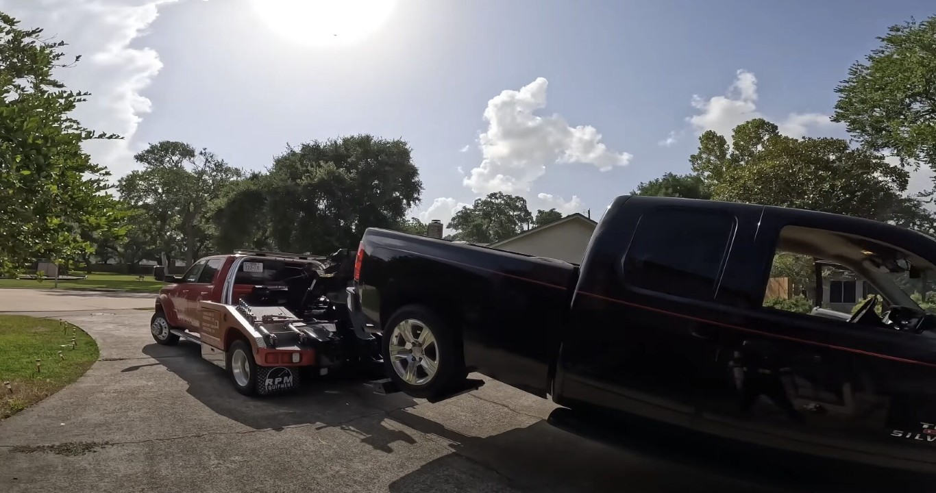 Emergency Towing service in Woonsocket, RI